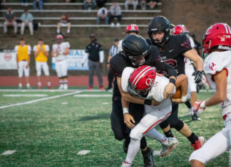 Timberwolves pull-ahead against Oregon City in 2nd season game tualatin high school football second game