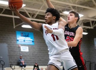 Tualatin Boys Take 3rd in Lakeside Tournament TuHS, Tualatin High Basketball, OSAA, Lakeside Tournament