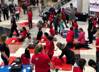 TVF&R, Tigard Police and Valley Catholic teach Hands-Only CPR at Washington Square Mall
