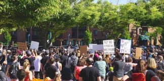 City Signs onto Obama’s ‘Mayor’s Pledge’ June 2 Tualatin BLM Protest. Tualatin Life file photo.