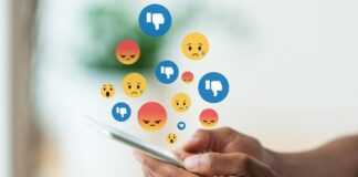 6 Tips for Handling Negative Comments on Social Media