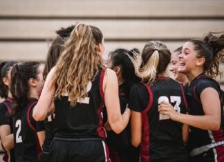 Tualatin girls’ basketball take TRL title to finish off season