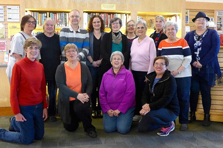 Friends of the Tualatin Library Seeks New Volunteers