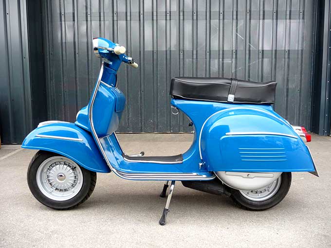 Same year and color as Vespa David used in Can Tho.