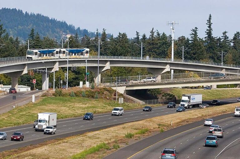 Tolling on I-205