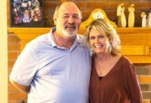 Kidney transplant gives Tualatin woman new lease on life Luauna Dean with her husband, John.