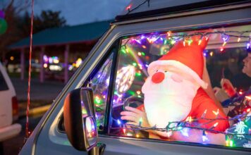 Tualatin’s Holiday Lights Parade Series Returns This December!
