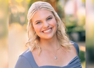 Tualatin student selected as Coca-Cola Scholar semifinalist Amanda Fronczak