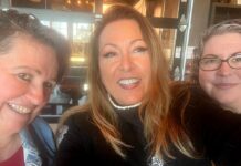 Tualatin Chamber ‘Mardi Gras’ Excellence in Business Awards Banquet