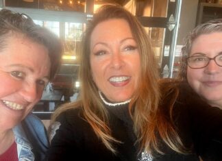 Tualatin Chamber ‘Mardi Gras’ Excellence in Business Awards Banquet