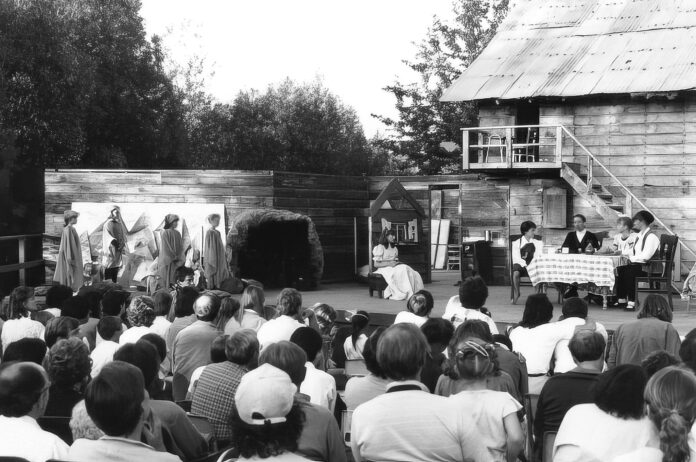 An early Willowbrook Arts Camp summer performance at the Sweek House property in Tualatin in the 1980s.
