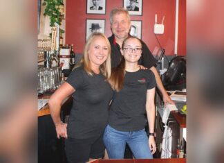 At Gambino’s Italian Cafe, everyone is family Janelle and Chris Johnson stand behind the bar with her daughter Abby Inkens, who works at the King City restaurant full time.