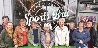 It’s the most wonderful time of the year –to get active with the Juanita Pohl Center!