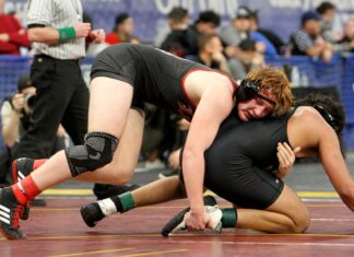 Tualatin junior overcomes stabbing, surgery to win school’s first wrestling title