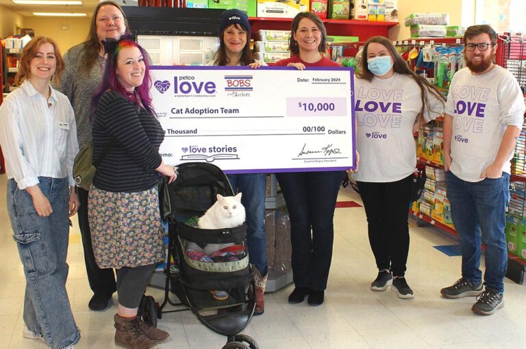 Tualatin Petco shares love (and giant check) with Cat Adoption Team