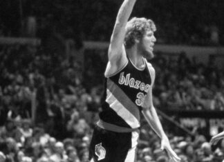 Blazers legend Bill Walton dies at 71