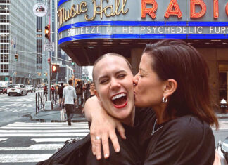 Tualatin native becomes a Radio City Rockette