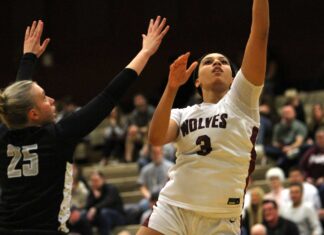 Tualatin girls win again to advance to Chiles Center Tualatin senior Jordyn Smith led the Timberwolves with 14 points in Tualatin's win Friday night to move on in the state playoffs.
