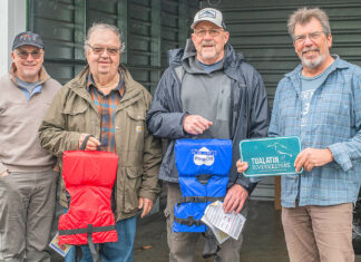 Tualatin River Keepers gather life jackets for the 2025 season