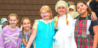 Fourth Graders Experience Early Tualatin History