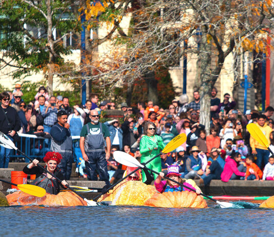The Giant Pumpkins Return to Tualatin!