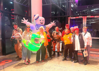 It’s the most wonderful time of the year – to get active with the Juanita Pohl Center!