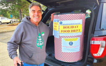 Tualatin Kiwanis Host Holiday Food Drive