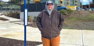 Transit Woes at Plambeck Gardens Fuel Tualatin’s Debate Over Leaving TriMet