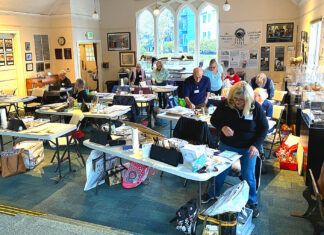 Tualatin Painting Group is a Masterpiece of Art Community