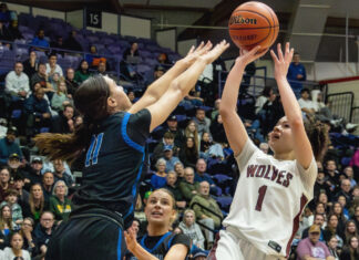 Tualatin girls title defense ends on last-second shot Tualatin’s Love Lei Best was named Oregon Gatorade Player of the Year for her sophomore season.