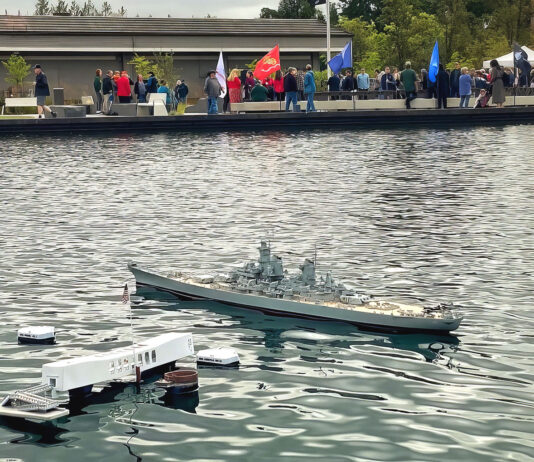 Portland Model Power Boat Association brings Float back to Tualatin for Memorial Day Rick Piper's USS Arizona and the Pearl Harbor National Memorial.