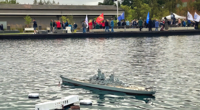Portland Model Power Boat Association brings Float back to Tualatin for Memorial Day Rick Piper's USS Arizona and the Pearl Harbor National Memorial.