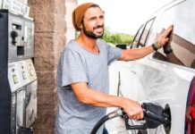 Oregon voters overwhelmingly rejecting hikes to gas tax and vehicle fees