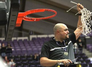 Tualatin coach brings joy, championships to multiple sports For the second time in his four years as head coach of the Tualatin boys basketball team, Bubba Lemon got to cut down the nets after bringing a state title to Tualatin.