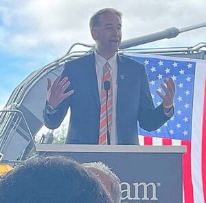 Oregon Secretary of State Tobias Read spoke at the groundbreaking event, telling attendees that he was "proud to celebrate this important milestone and Lam’s ongoing growth as a leader in the Silicon Forest."