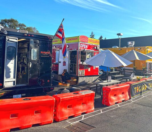 ‘In the Books:’ Food Cart Pods Legal in Tualatin The Tap & Table food cart pod in Tualatin’s neighbor city, Tigard consists of four carts and provides patrons with permanent bathrooms and shaded seating.